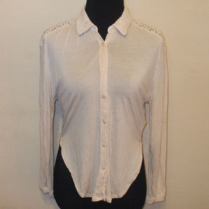 UO Kimchi Blue Lace Back High Side Blouse Top